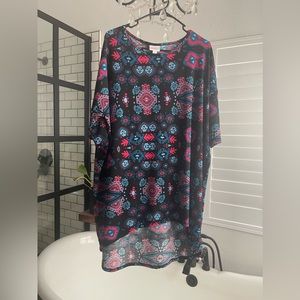 Luluroe Irma Top Size Large